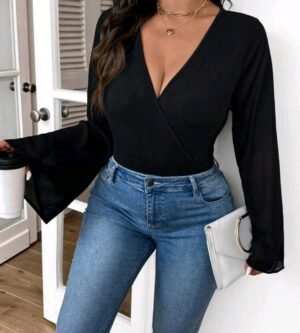 Body negro cruzado 3 XL y 4 XL